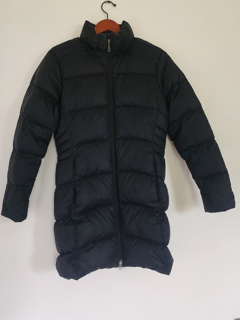 Mountain Hardware Long Black Puffer Parka - Down Fill - Women's Size Small